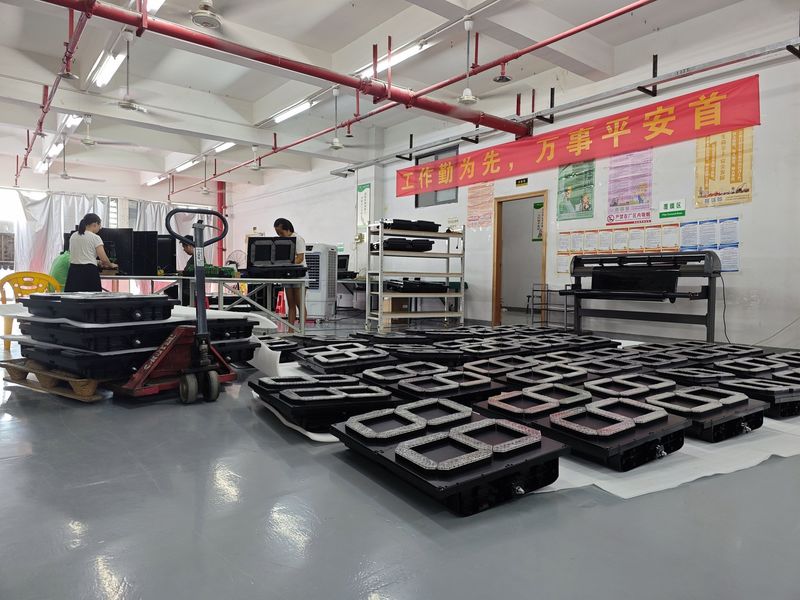 Shenzhen Jutai Comm Co., Ltd. linia produkcyjna producenta