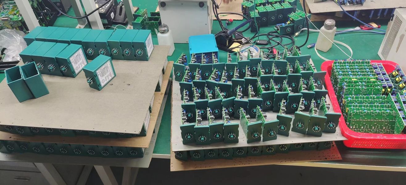 Shenzhen Jutai Comm Co., Ltd. linia produkcyjna producenta
