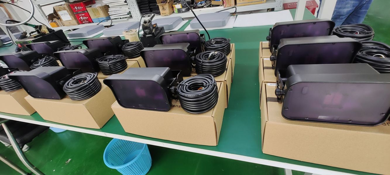 Shenzhen Jutai Comm Co., Ltd. linia produkcyjna producenta